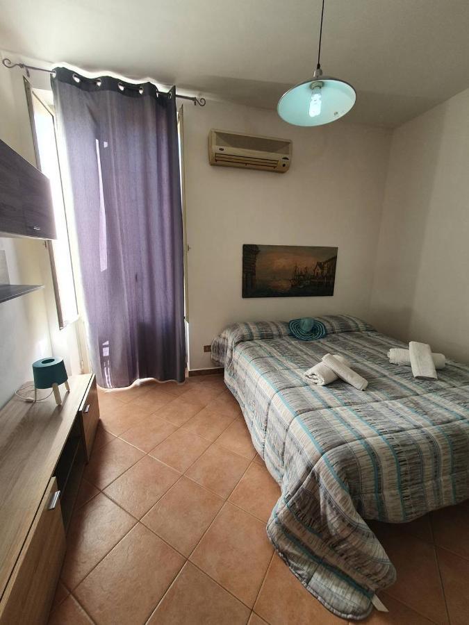 Al Cortile Di Maqueda Apartment Palermo Exterior photo